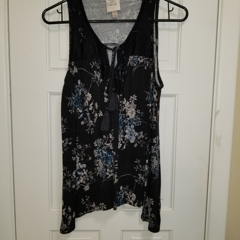 Knox rose tank